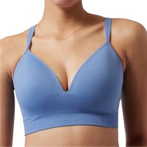 Athleta Embrace Cottage Blue Sports Bra